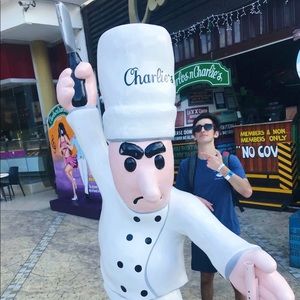 Meet your Posher, Xander